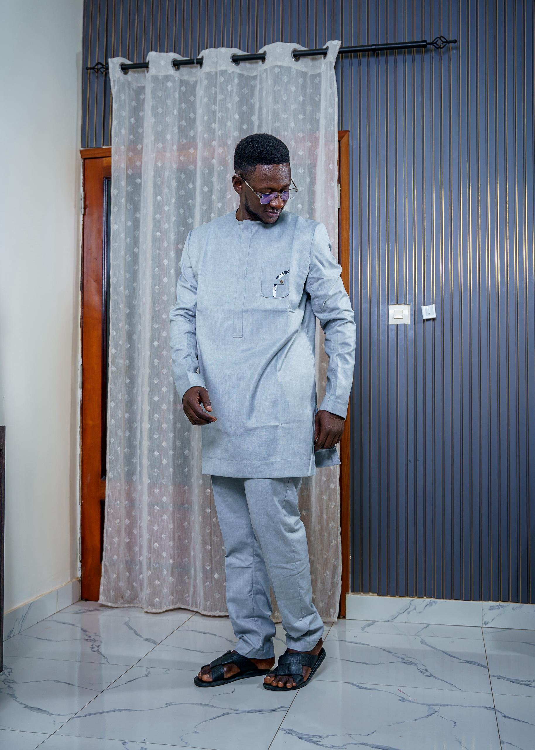 ensemble tradi moderne gris perle – Élégance zen & finitions Épurées – issa classic dakar ensemble tradi moderne gris perle – Élégance zen & finitions Épurées – issa classic dakar